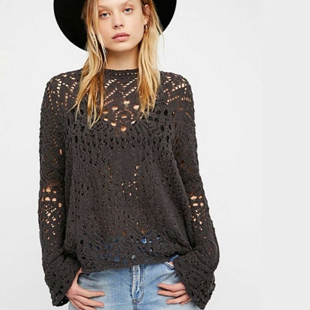 Free People Traveling Lace Sweater Womens Medium Carbon Oversized Crochet Boho